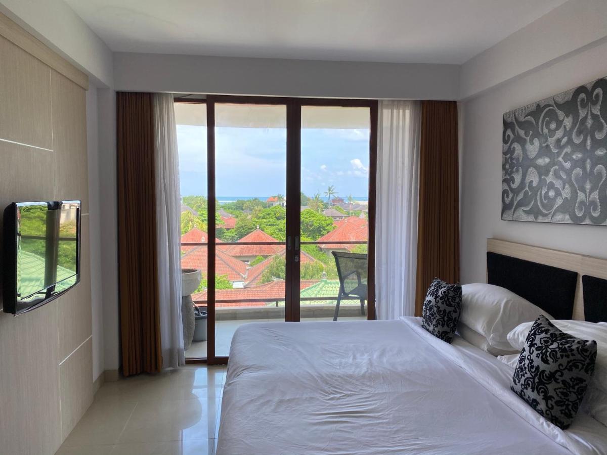 Stylish 2 Bedroom Penthouse Apt, Newly Refreshed, 50 Mbps, Pool, Gym, Resto Кута Экстерьер фото