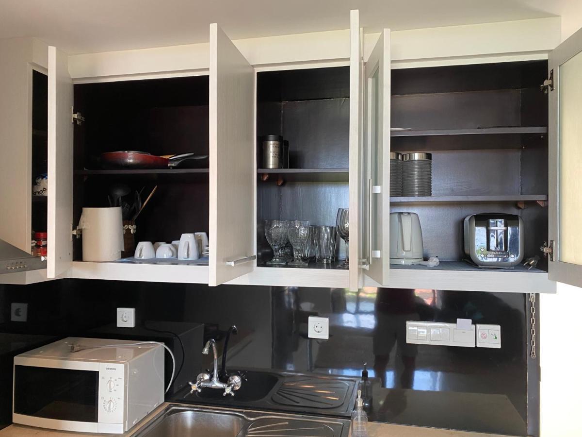 Stylish 2 Bedroom Penthouse Apt, Newly Refreshed, 50 Mbps, Pool, Gym, Resto Кута Экстерьер фото